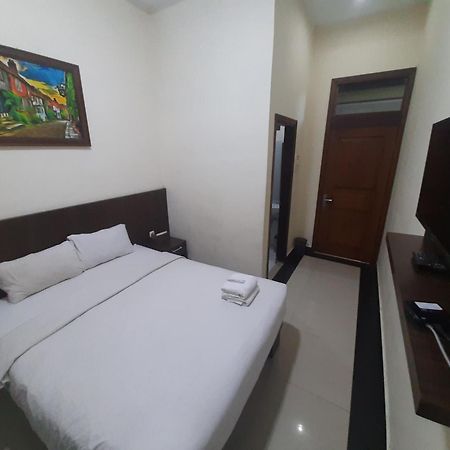 Urbanview Alfiya Hotel Lampung Bandar Lampung Ngoại thất bức ảnh