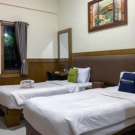Urbanview Alfiya Hotel Lampung Bandar Lampung Ngoại thất bức ảnh