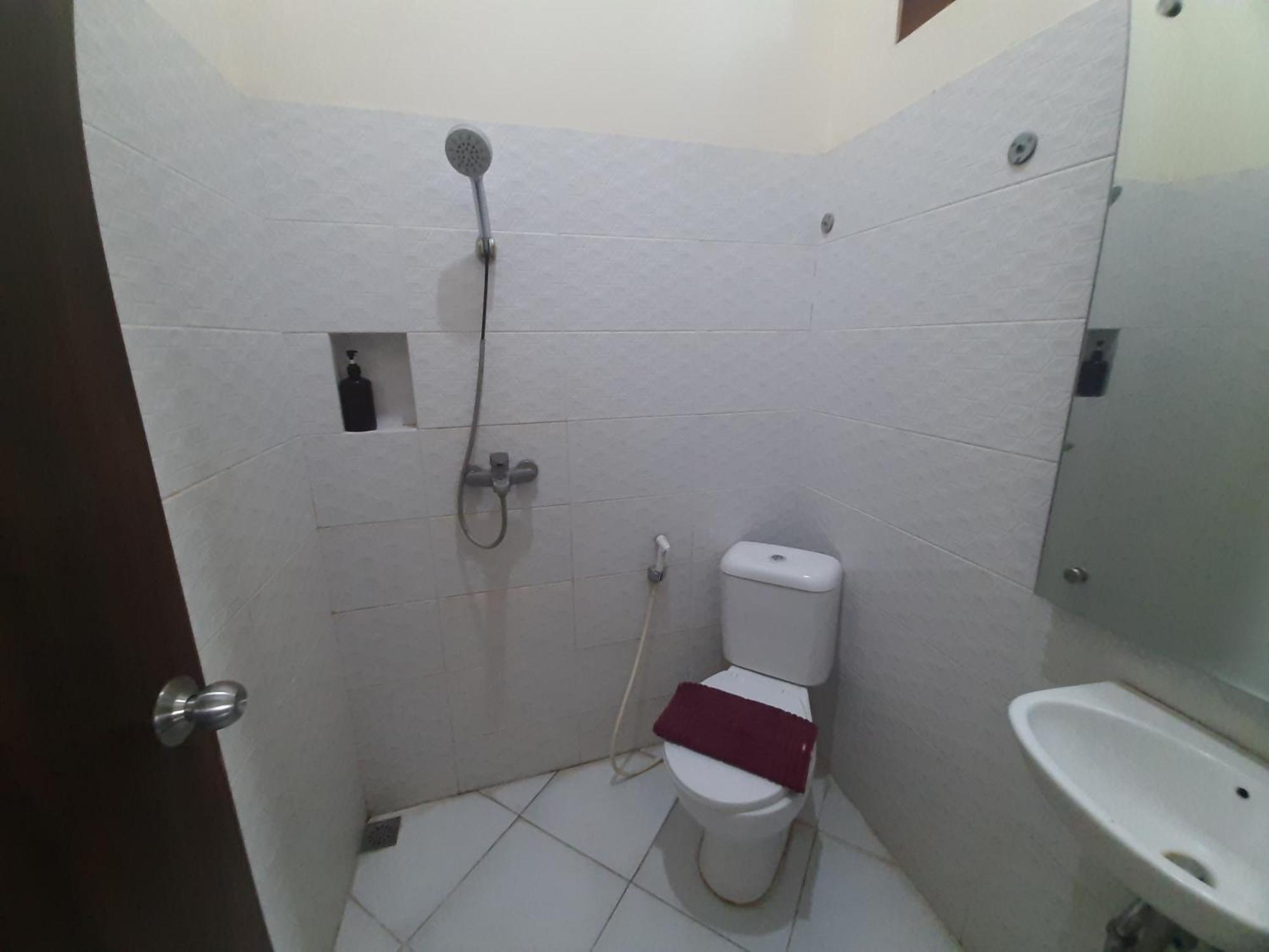Urbanview Alfiya Hotel Lampung Bandar Lampung Ngoại thất bức ảnh