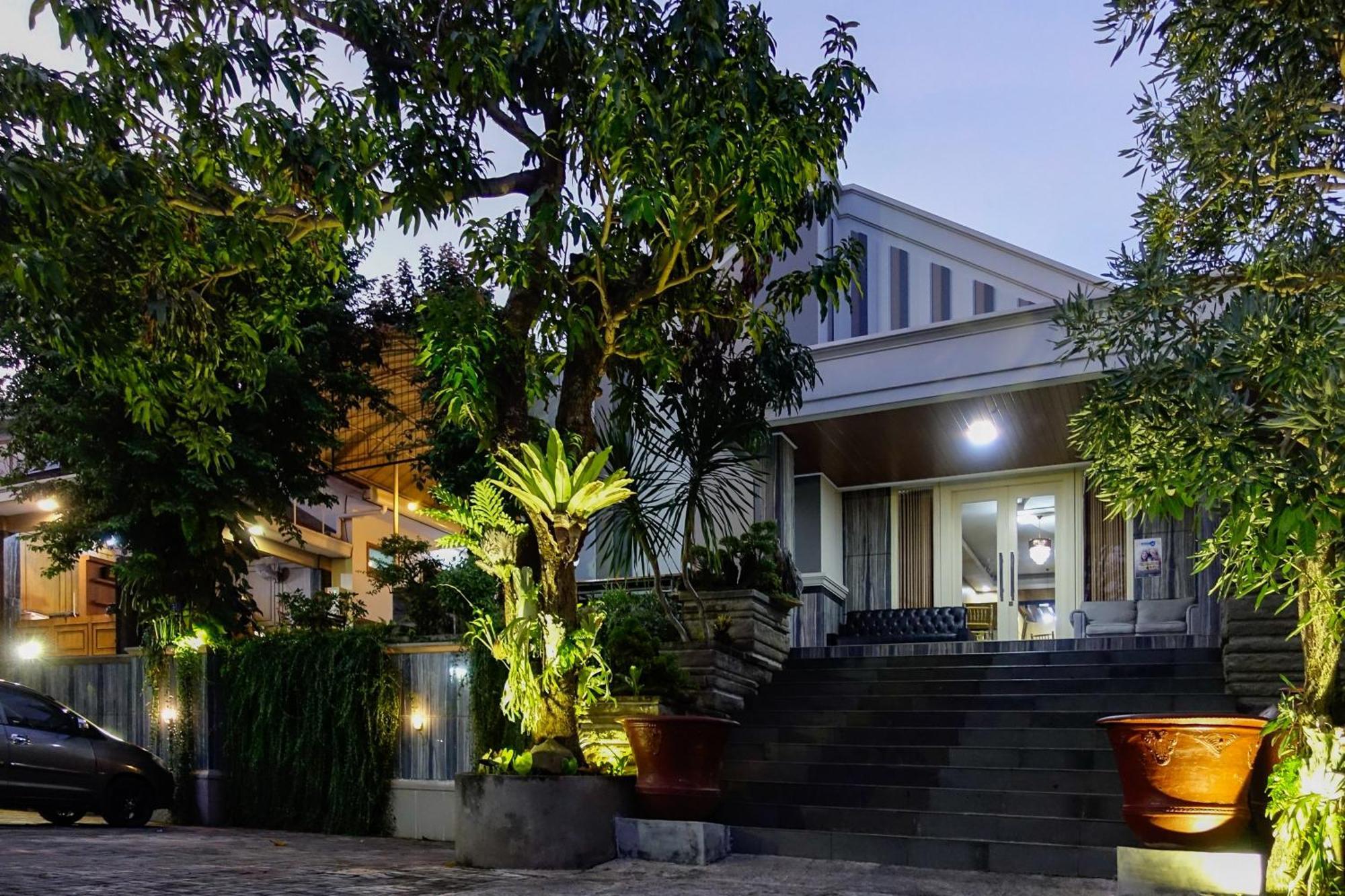 Urbanview Alfiya Hotel Lampung Bandar Lampung Ngoại thất bức ảnh