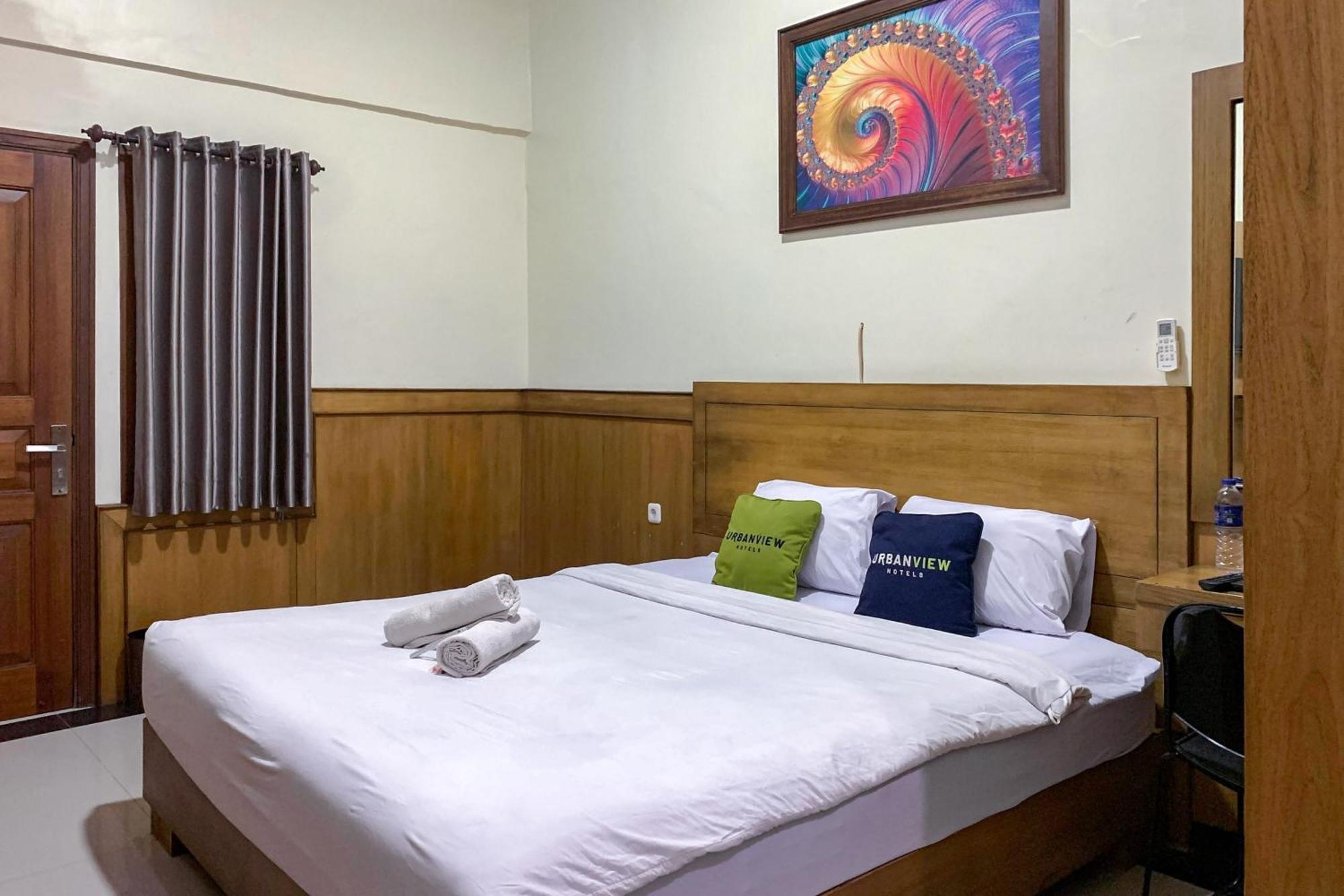 Urbanview Alfiya Hotel Lampung Bandar Lampung Ngoại thất bức ảnh